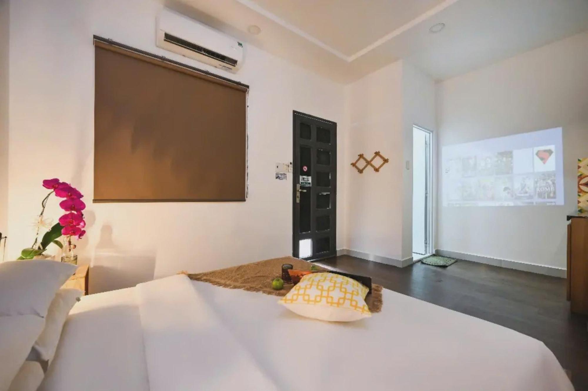 Maison Saigon - New Urban Escape Хошимин Номер фото