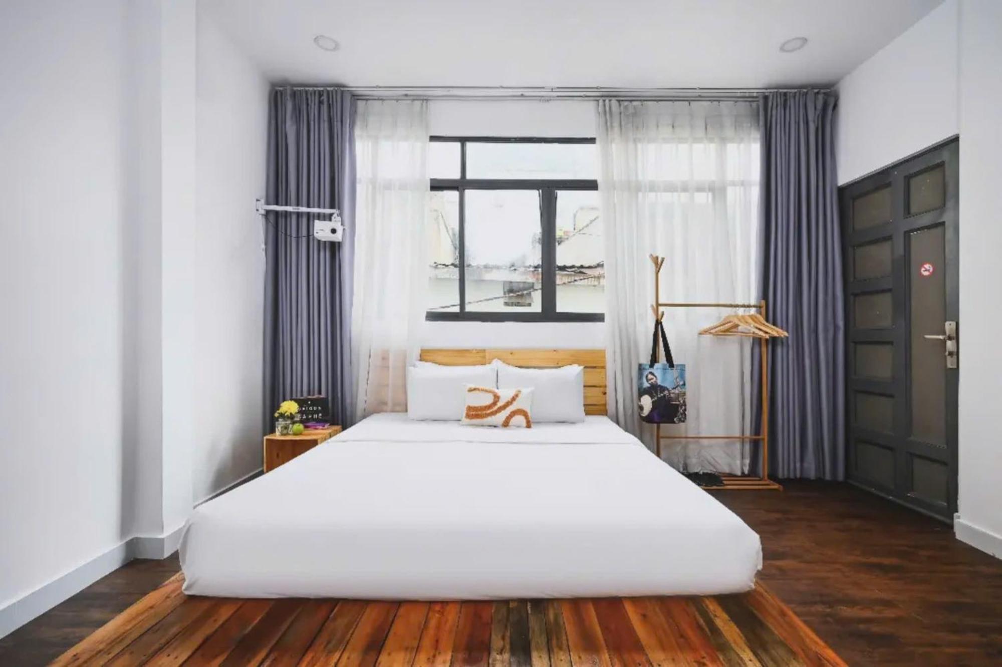 Maison Saigon - New Urban Escape Хошимин Номер фото